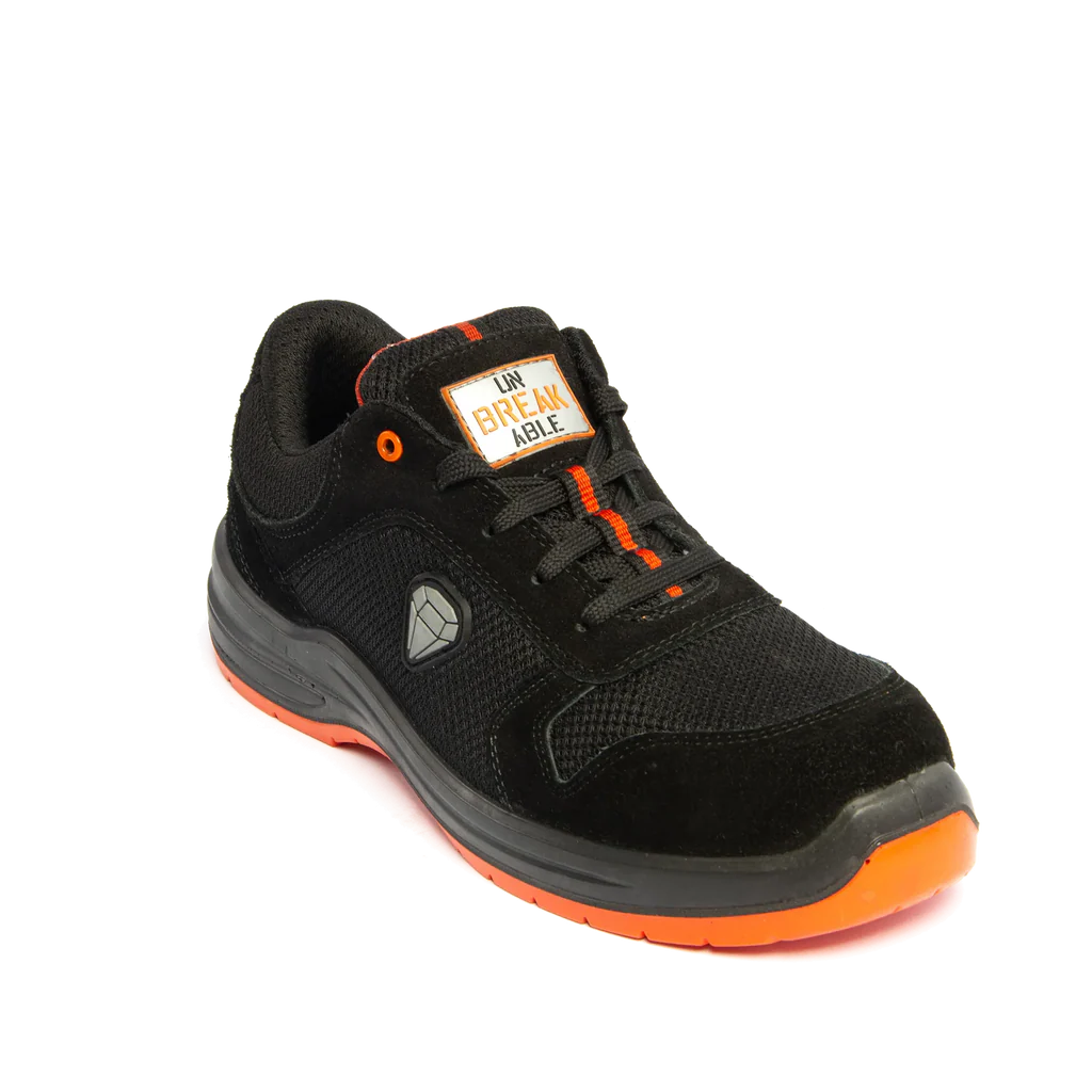 Unbreakable U117 Reef Low S1P Black Trainer